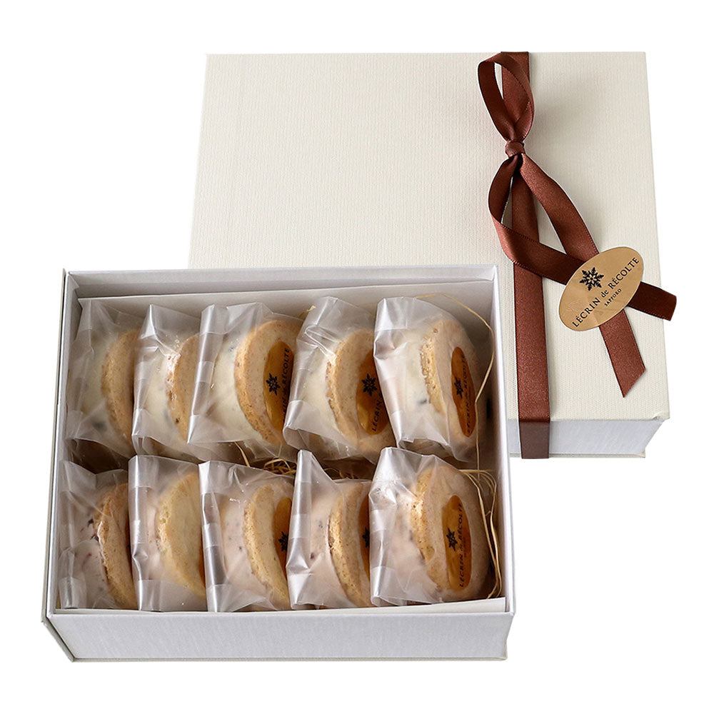 RAISIN BUTTER SAND GRAND 1 giftbox 10 pieces (Plain) Hokkaido Fresh Sweets